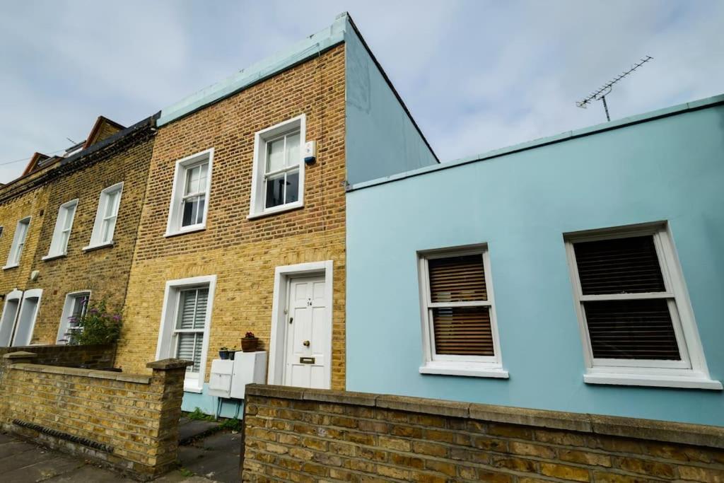Ferienhaus 1 Bed Townhouse In Battersea Close To River Thames London