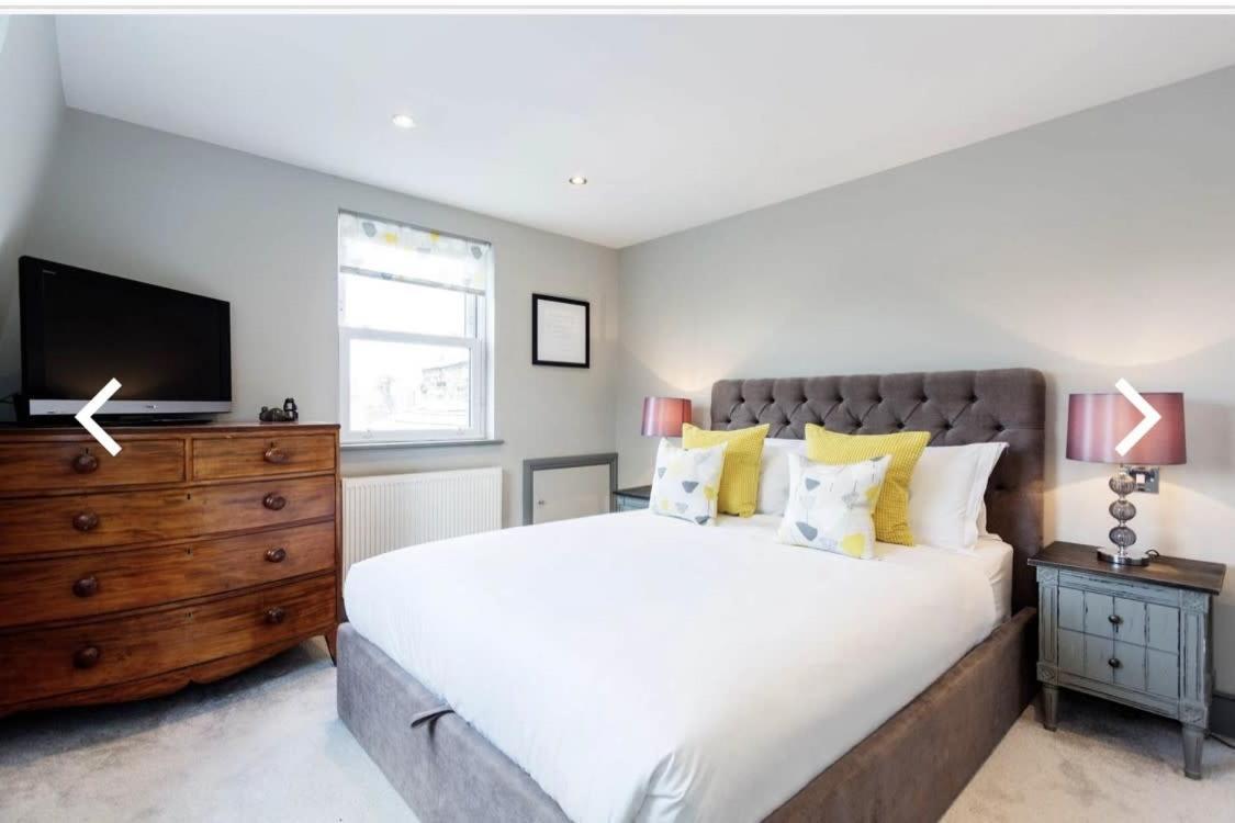 Fulham, - Stylish 5 Bedroom House Holiday home