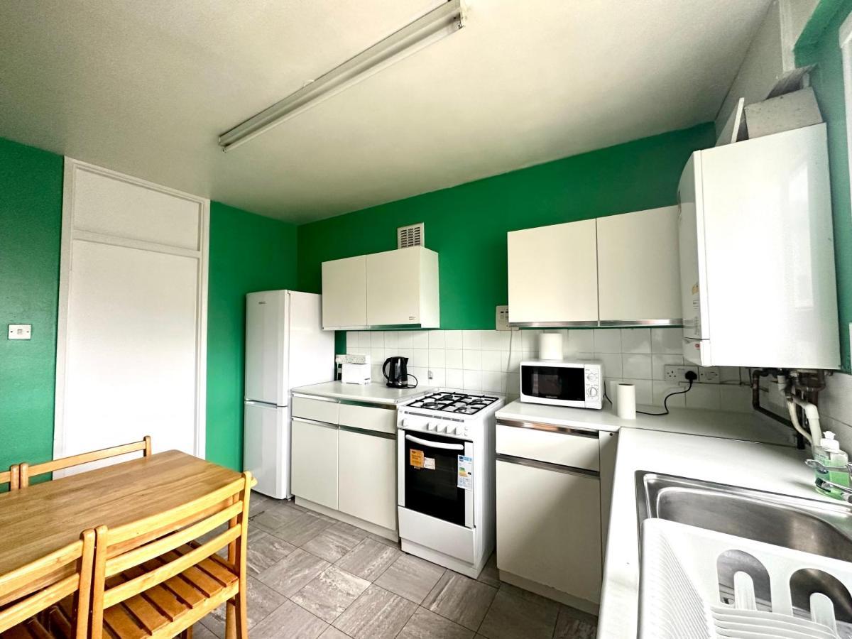 4 Bedroom Spacious Flat King's Cross Leilighet