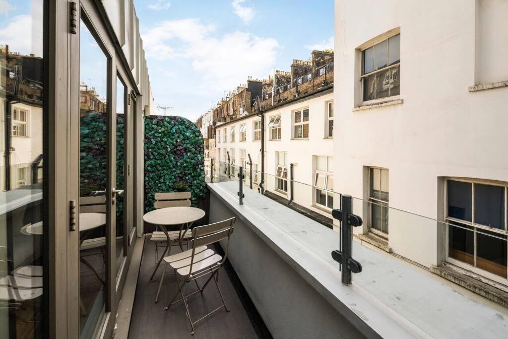 Apartment Renovated 2br, 2ba Near Hyde Park 1 Min From Tube