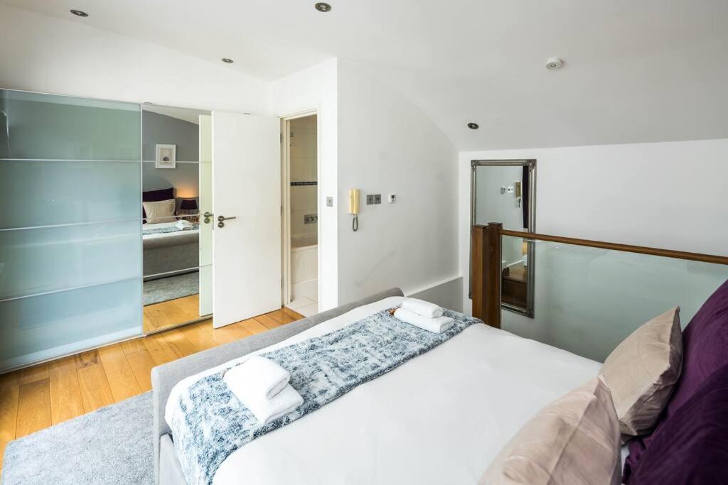 Renovated 2br, 2ba Near Hyde Park 1 Min From Tube