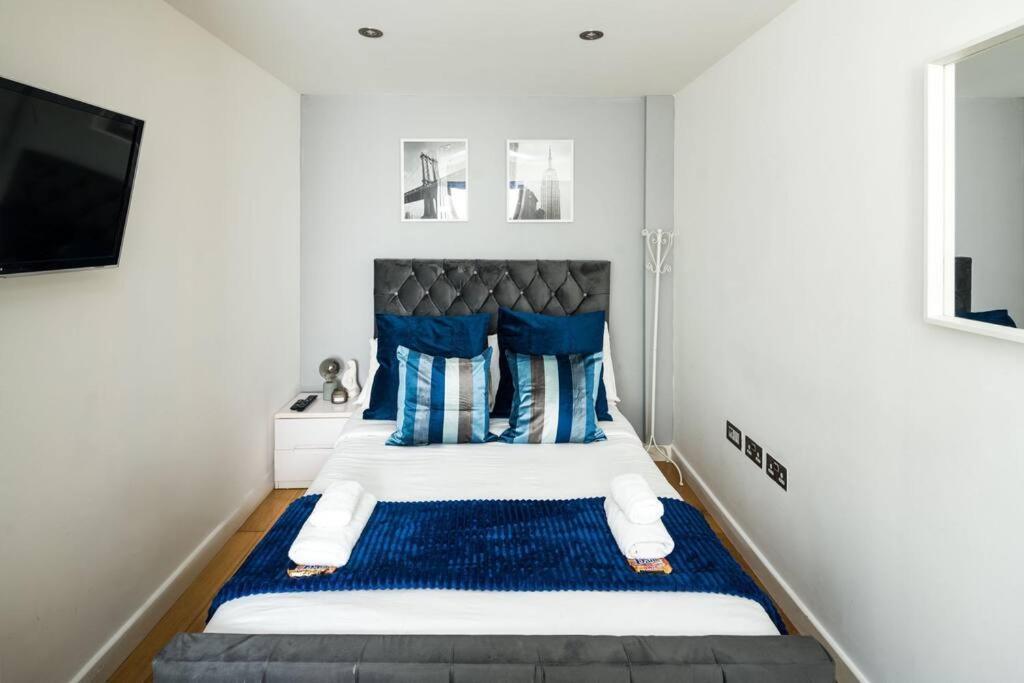 Renovated 2br, 2ba Near Hyde Park 1 Min From Tube * London
