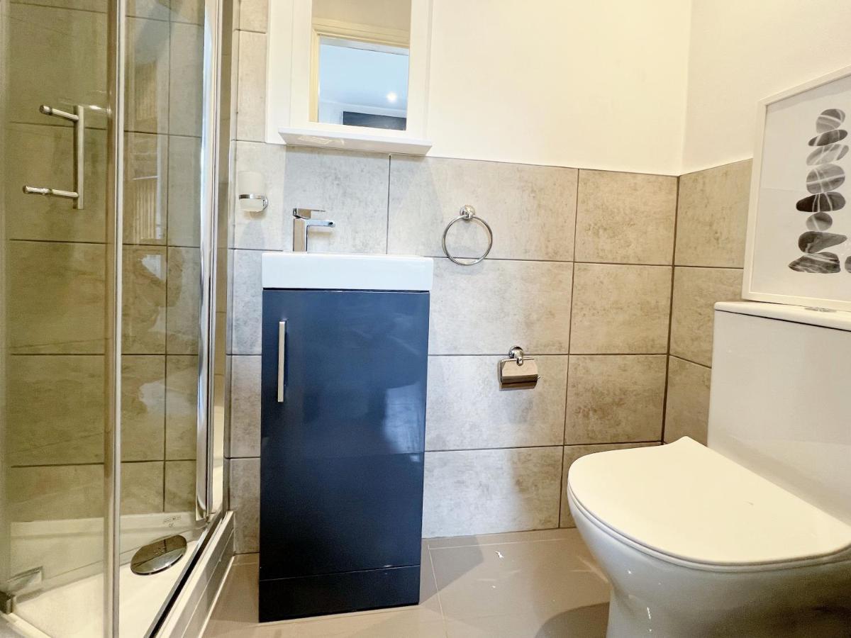 Homestay Minet Gardens - Modern Centrally Located - 5 *