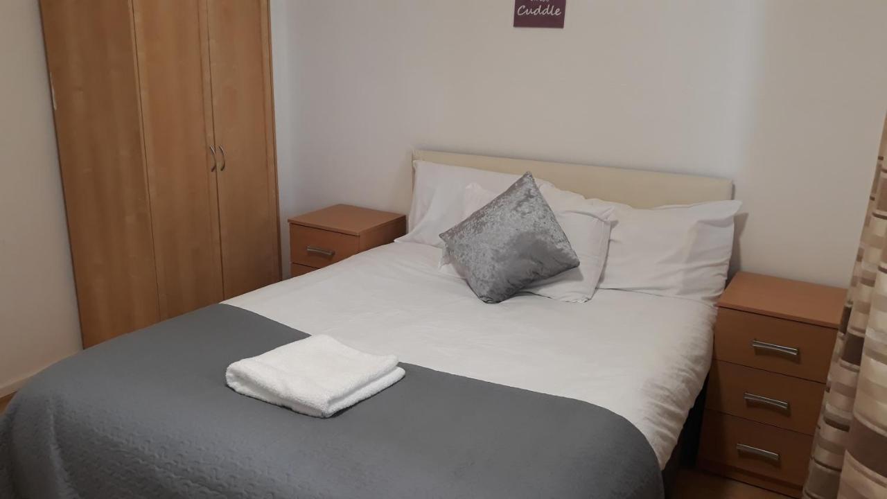 Flat 11, Soane Court Apartamento *