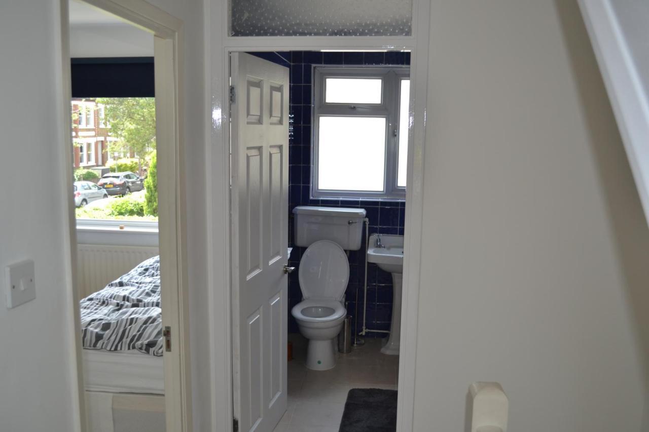 3 Bedroom House Wimbledon Сasa de vacaciones *
