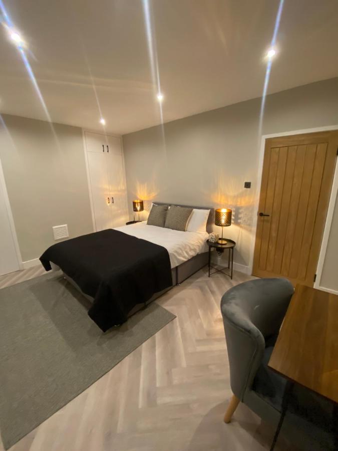 Appartement Luxury 2 Bed 1 Bath In By Graceful