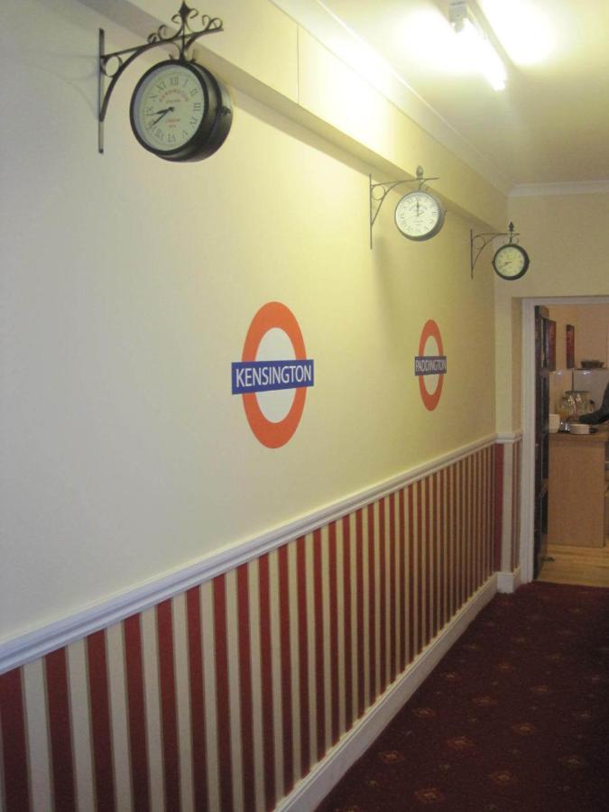 Gower Hotel 3*