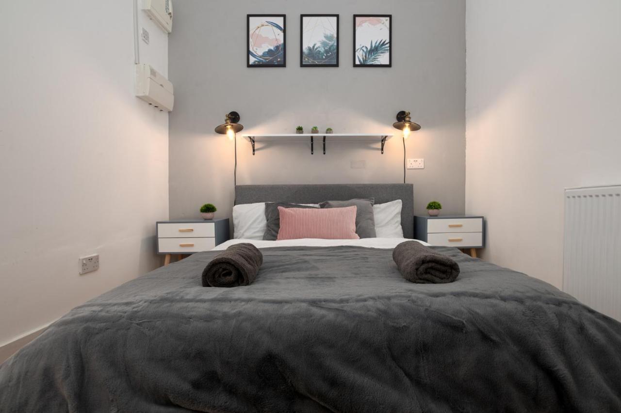 Appartement Fabulous Riverside In Putney Londen