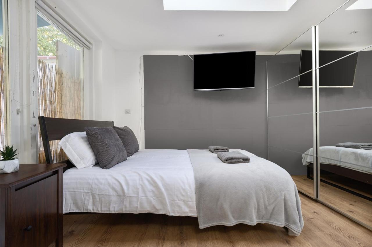 Fabulous Riverside In Putney Appartement *