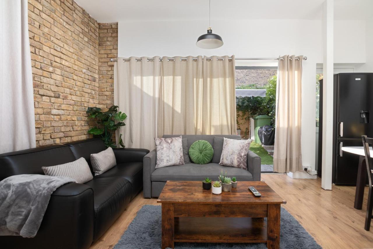 Fabulous Riverside In Putney Appartement