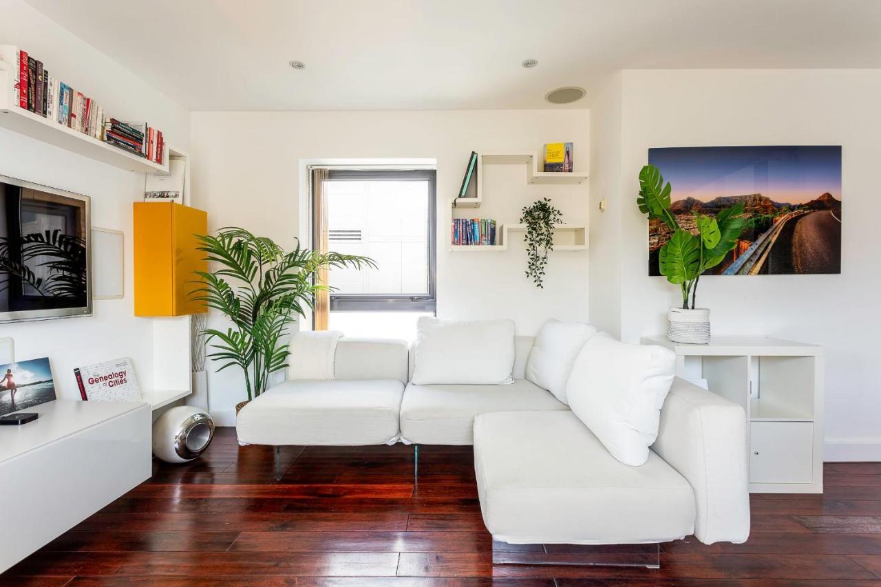 Apartment Modern Tower Hill Penthouse London