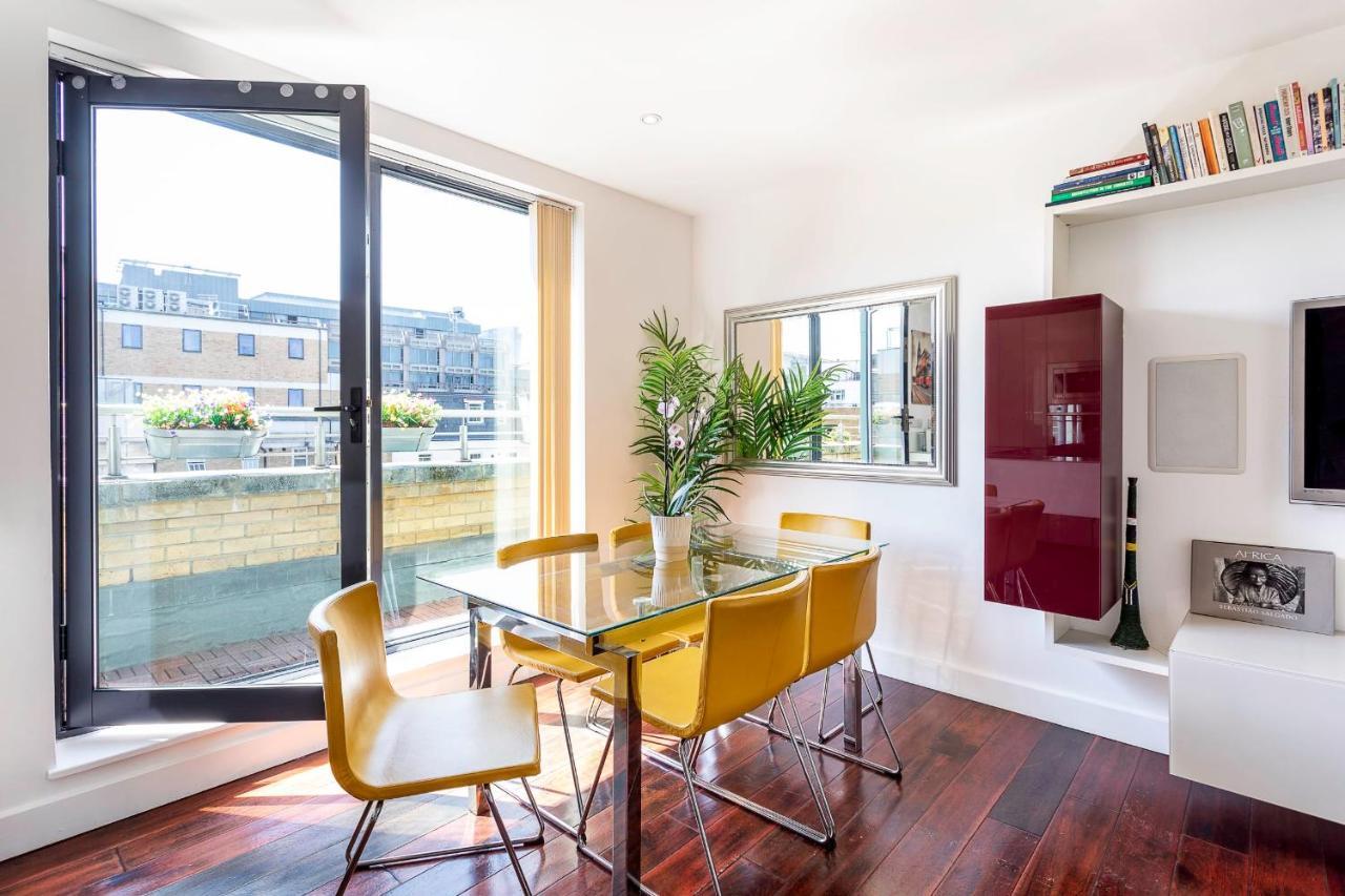 Apartment Modern Tower Hill Penthouse