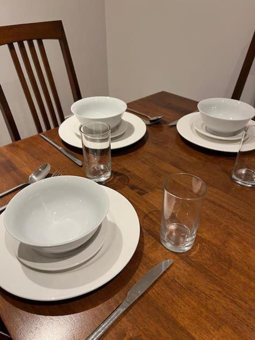 Spacious 2bed/2bath Flat Next To Eye * London