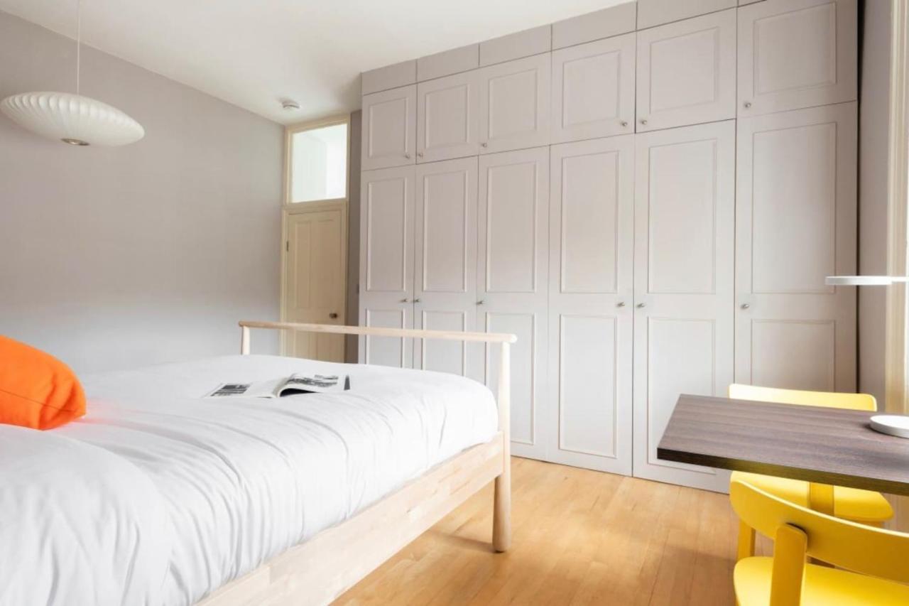Cool Holland Park Near Park Leilighet London