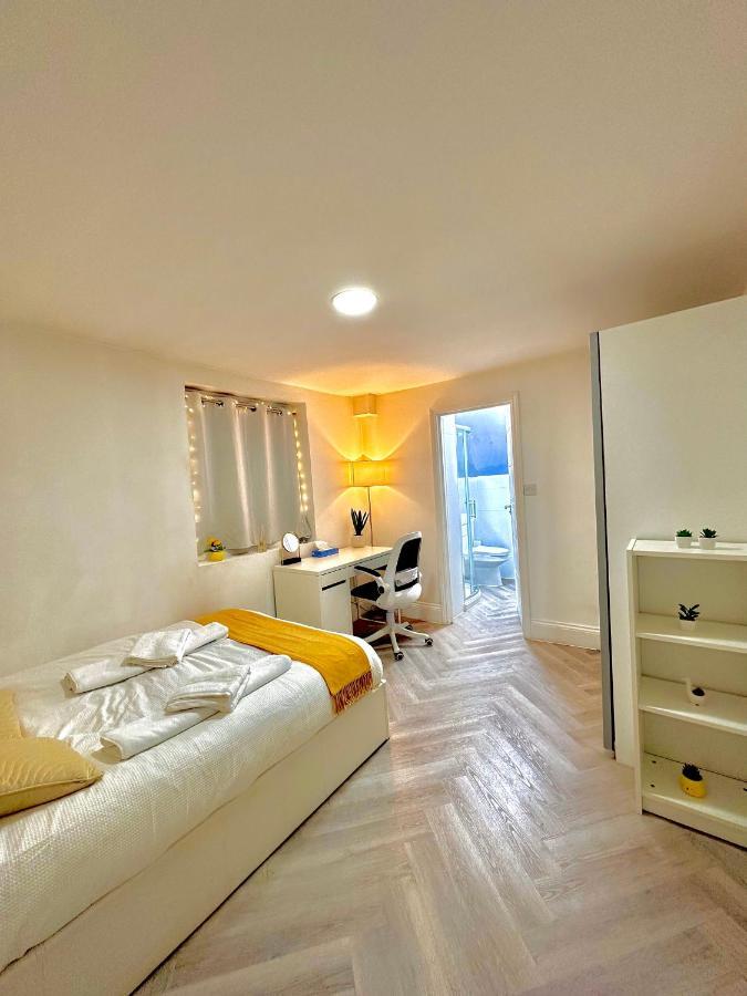 Charming 4 Bedrooms House With Garden In Heart Of Camden * London