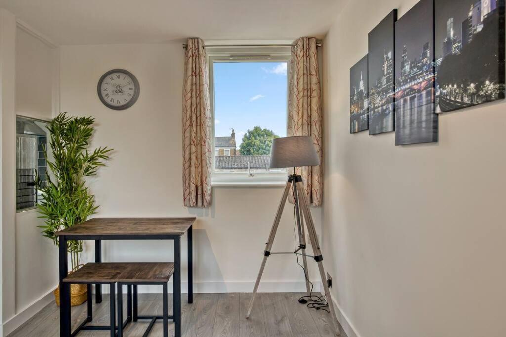 Appartement Hidden Gem In Battersea W/ Free Parking
