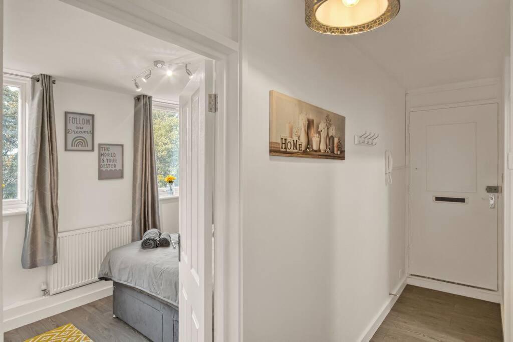 Hidden Gem In Battersea W/ Free Parking Appartement