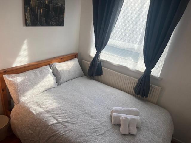 Beautiful Close To Brick Lane Homestay