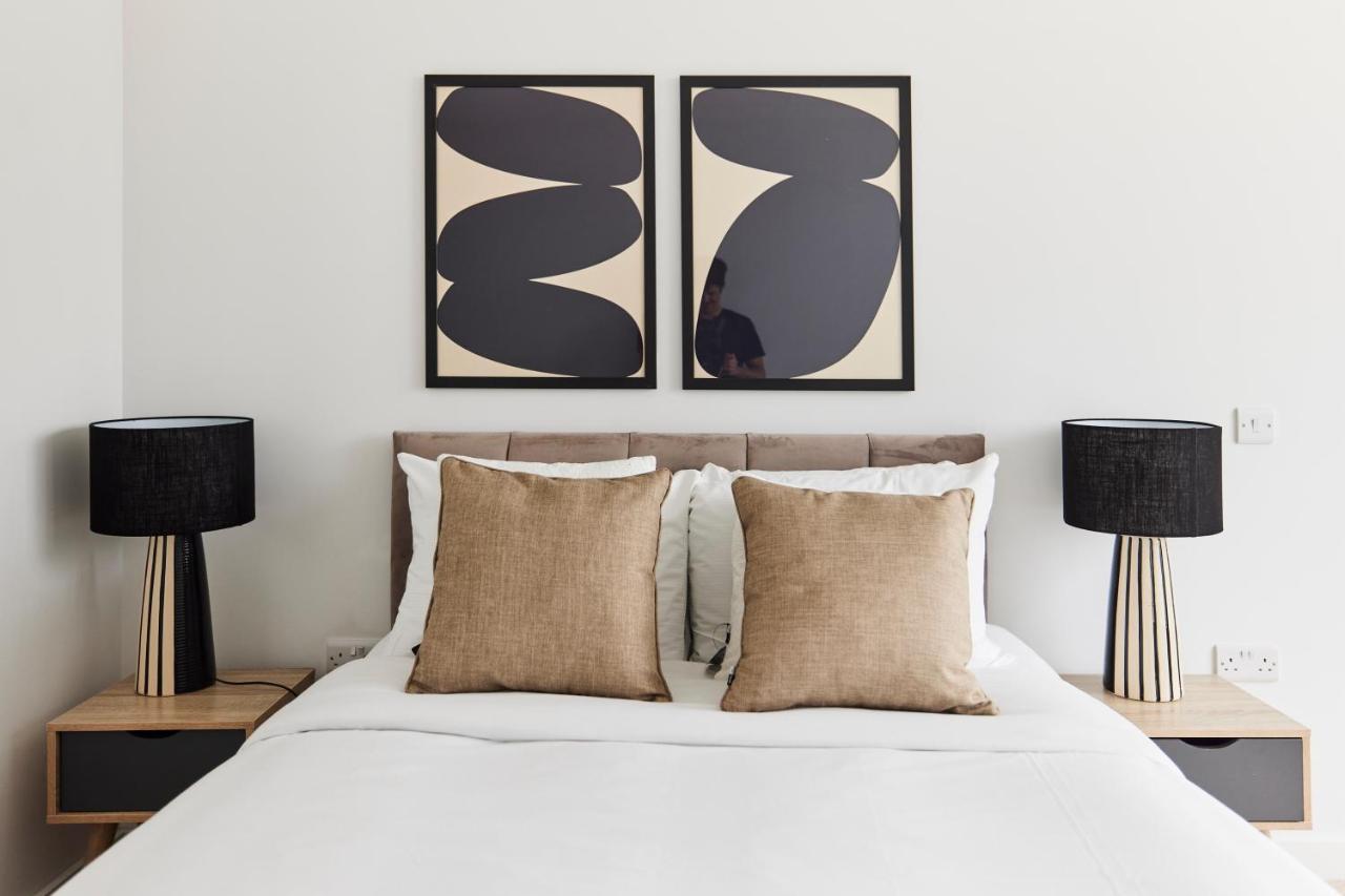 Apartment The Elephant And Castle Escape - Cozy 2bdr Flat With Balcony *