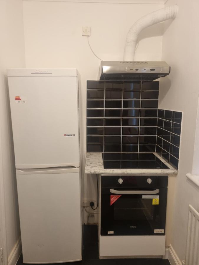 Apartment Manhattan Studio Flat Northbridge Services