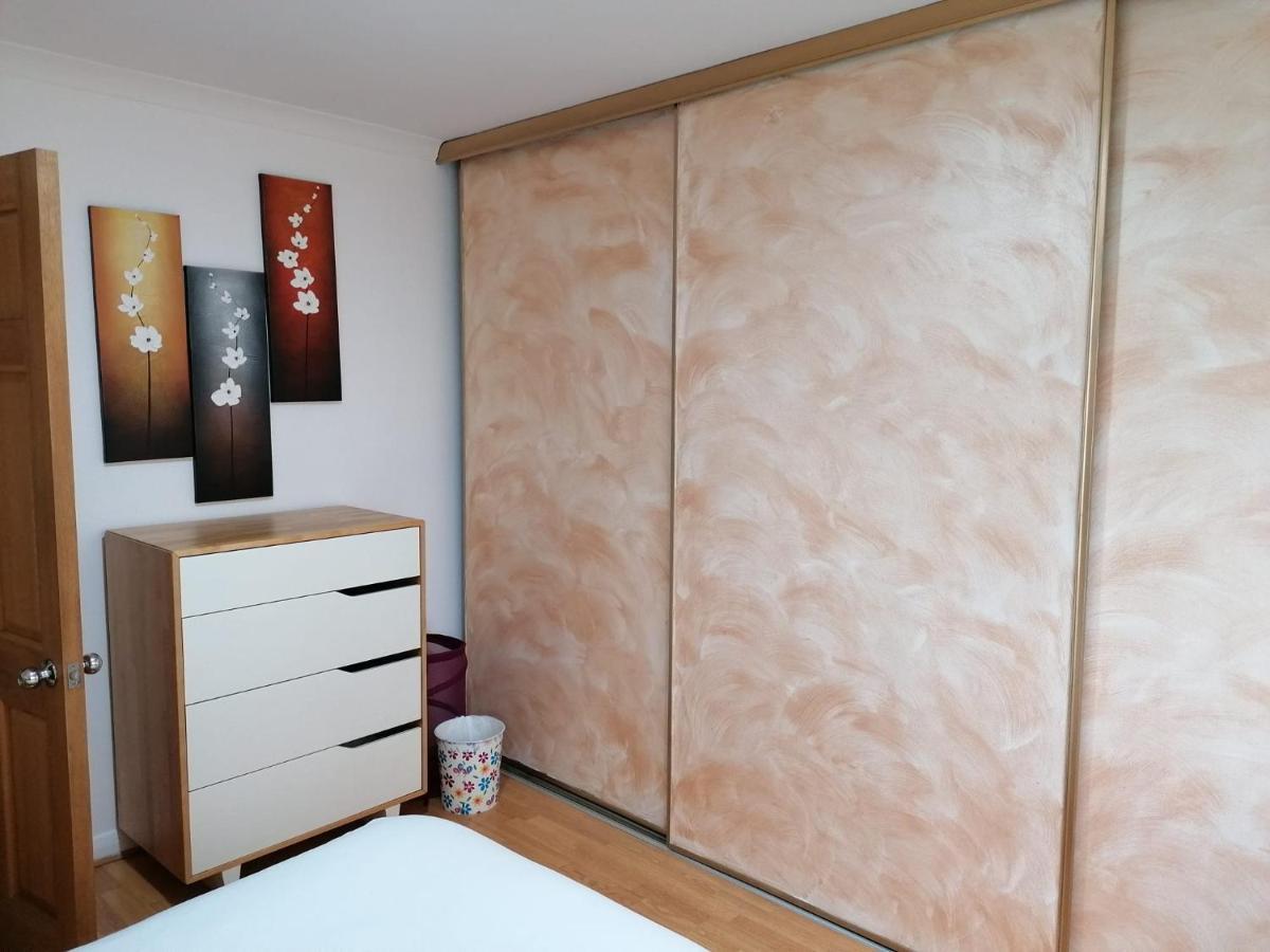 Beautiful Double Bedroom In Shared Flat Near Olympic Park In Stratford Homestay