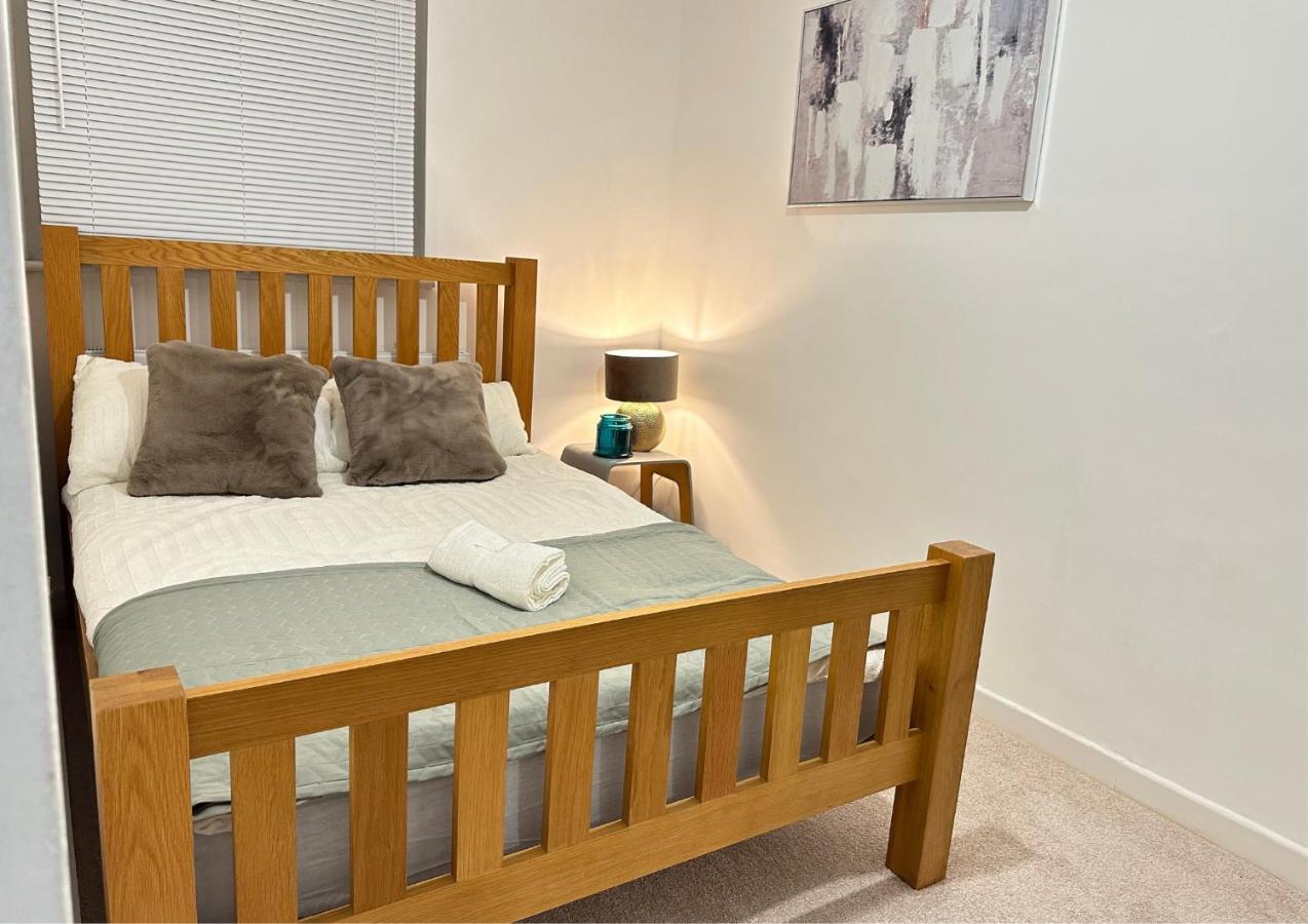Bella-ruiz For Your Perfect Staycation Londres