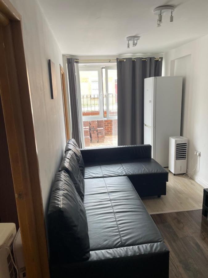 Mac-stephneil Homes Leilighet