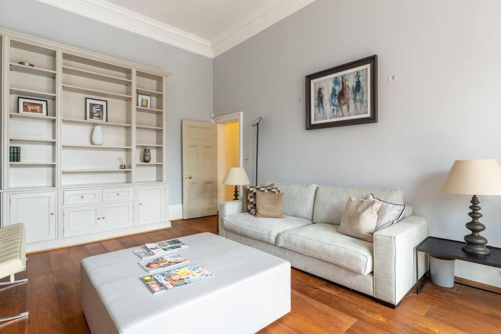 Apartment Luxury 2-bedroom Flat In Knightsbridge By Landin London