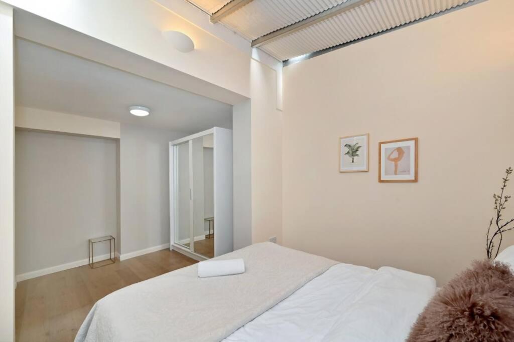 Prime Location: Modern Flat In Chelsea By Landin * London