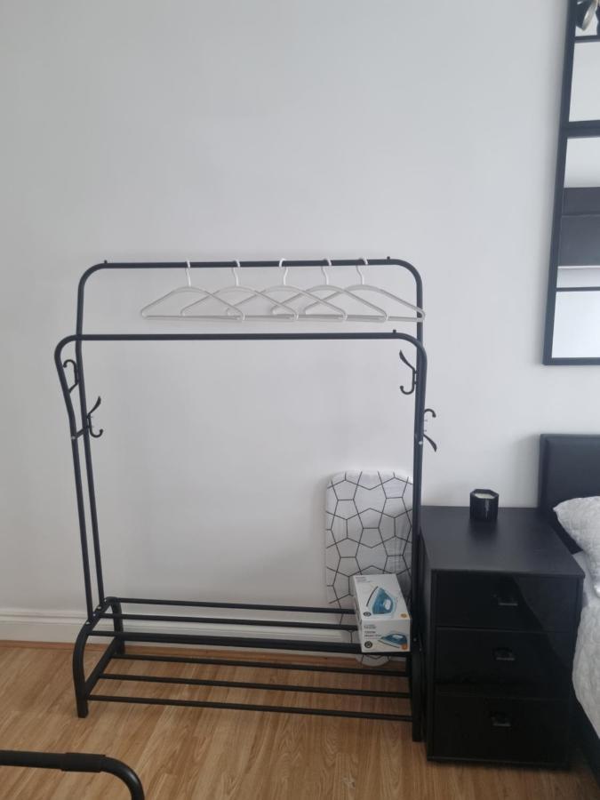 Manhattan Studio Flat Northbridge Services Apartment London