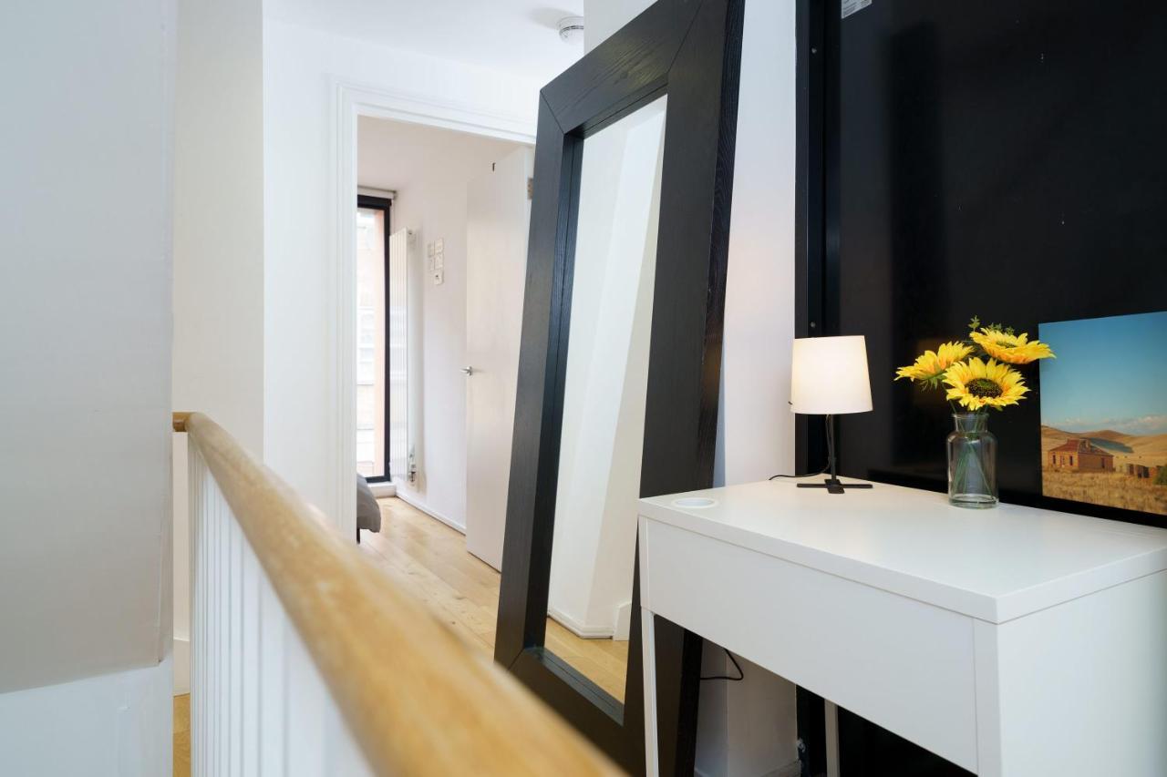 Pristine In Central Guest house *