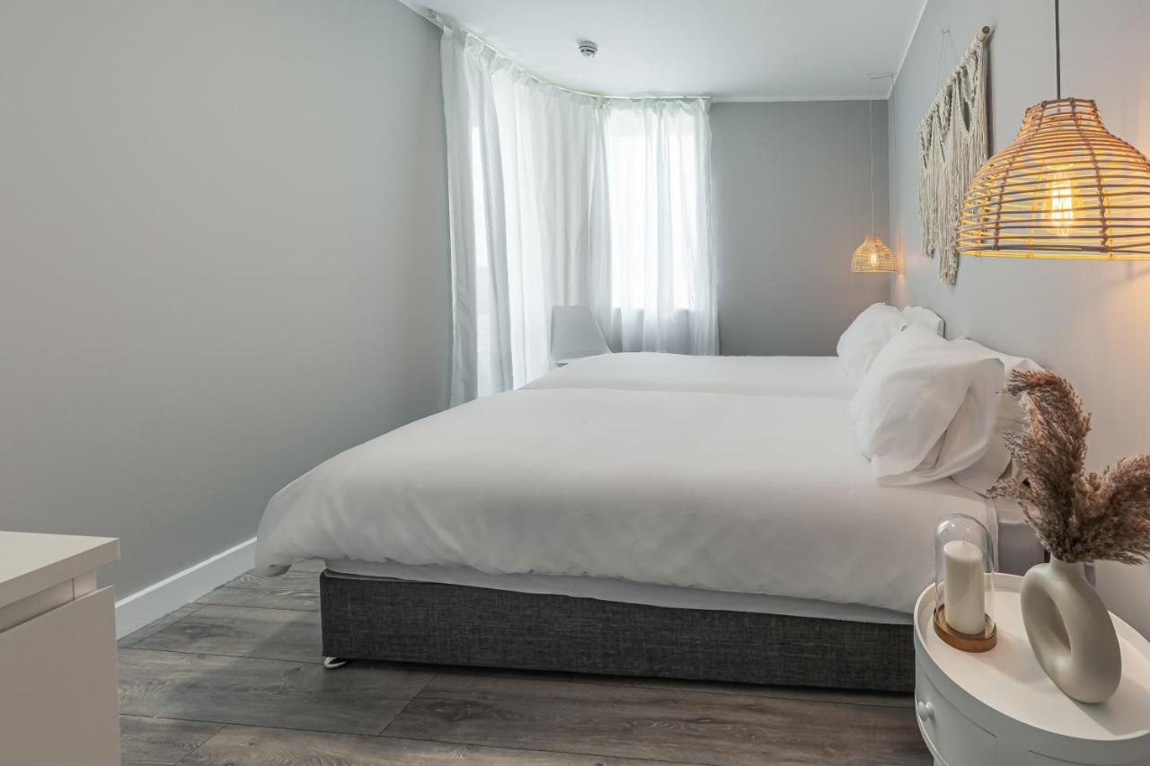 Lovely 3 Beds Penthouse London