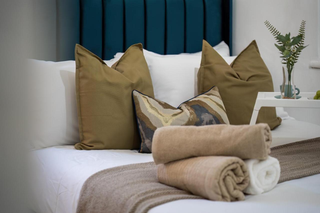 Funky Trendy Modern 3 Bed 3 Bath House In Dalston Appartement *