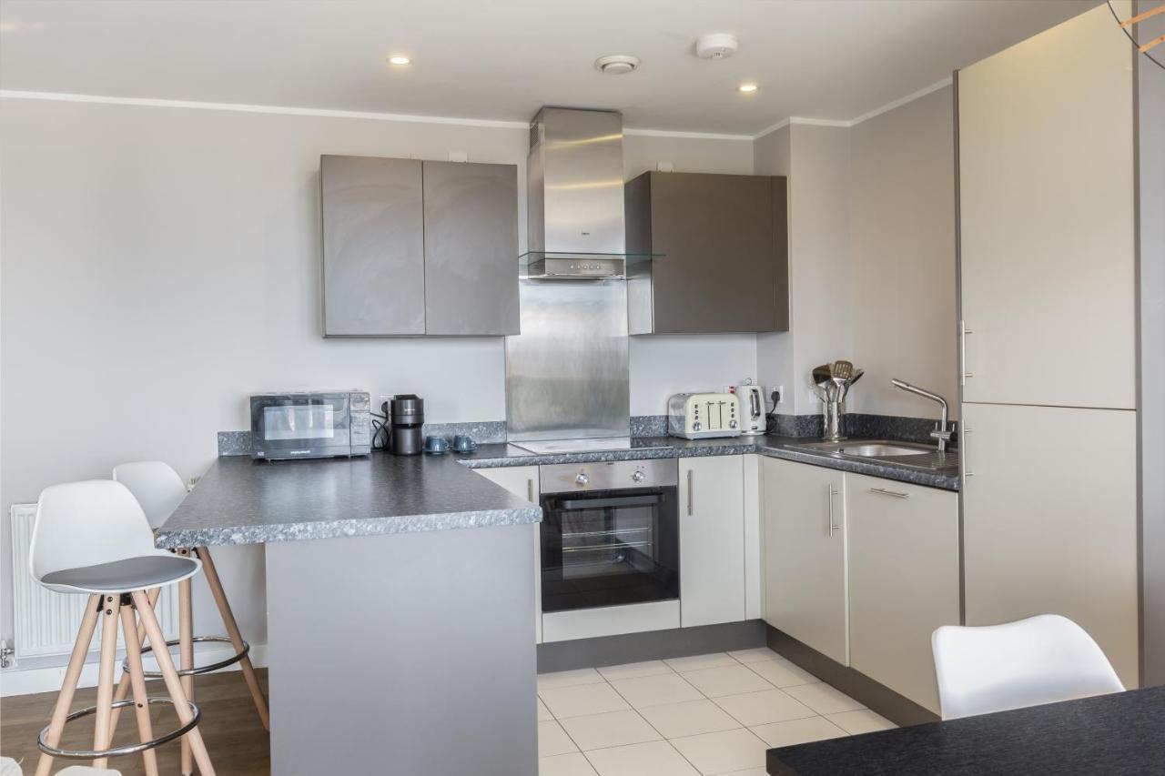Lovely 3 Beds Penthouse London