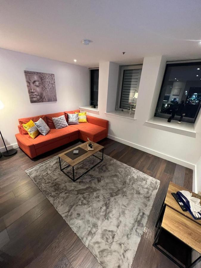 Appartement Spacious Sleep 7 Flat 20 Mins Bp65 Londen