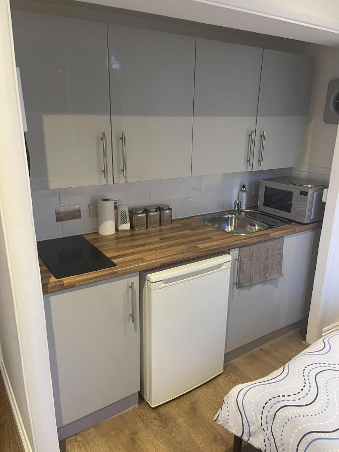 Apartment Charming In - 1 Person Only *