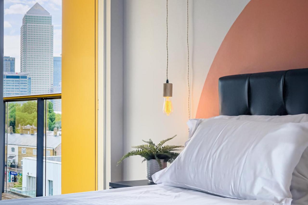 Lovely 3 Beds Penthouse Apartment
