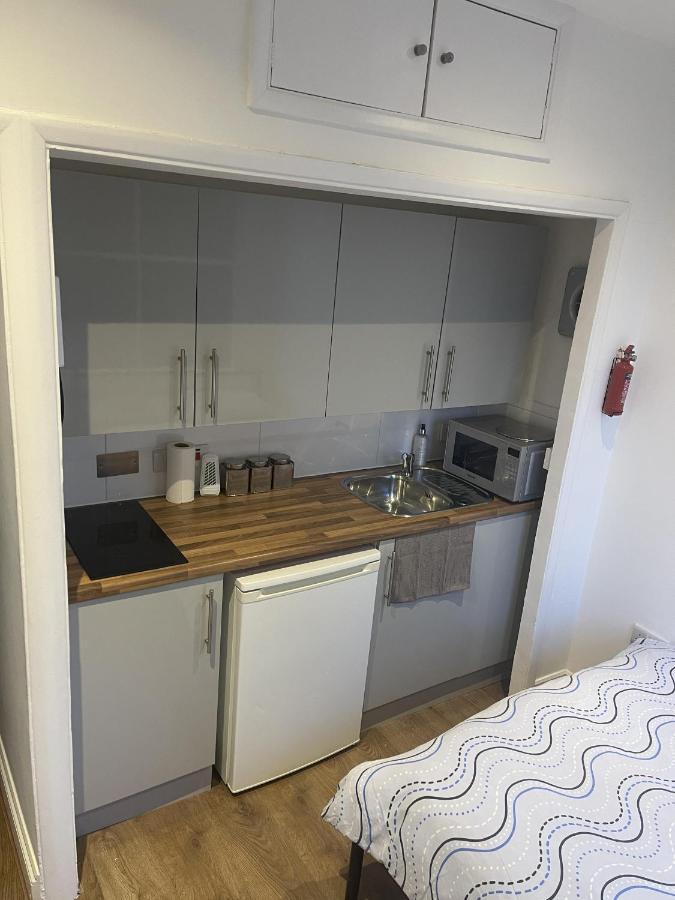 Apartment Charming In - 1 Person Only *
