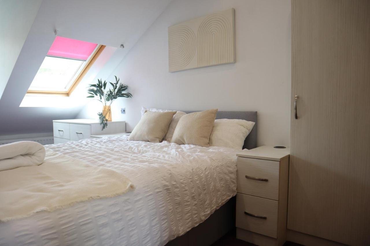 Camden 2 Homestay *