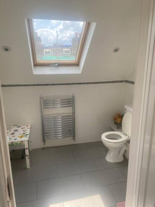Apartment Cosy Attic Flat With Views
