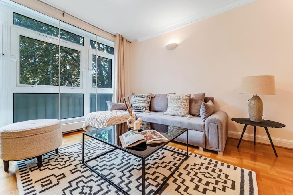 Apartment Unique 2 Bed 2 Bath Victorian Flat Regents Park London