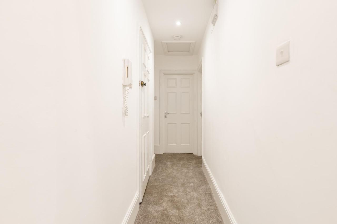 Apartment Stylish Stopover