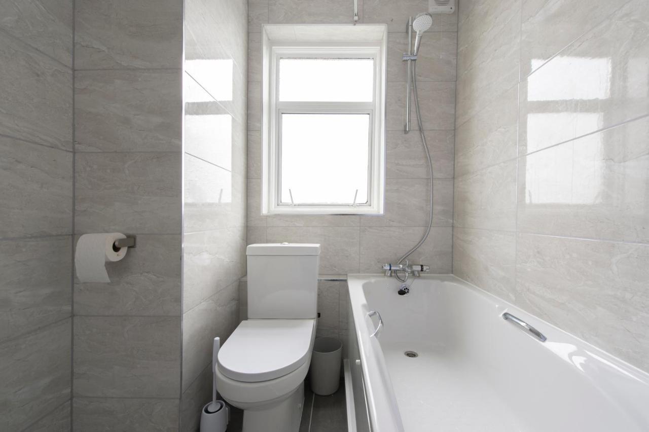 Modern Luxury By Mile End Leilighet