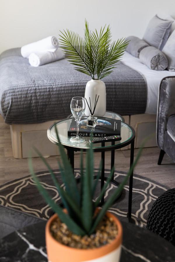 Appartement Modern Large Studio, 15 Mins Walk To Notting Hill