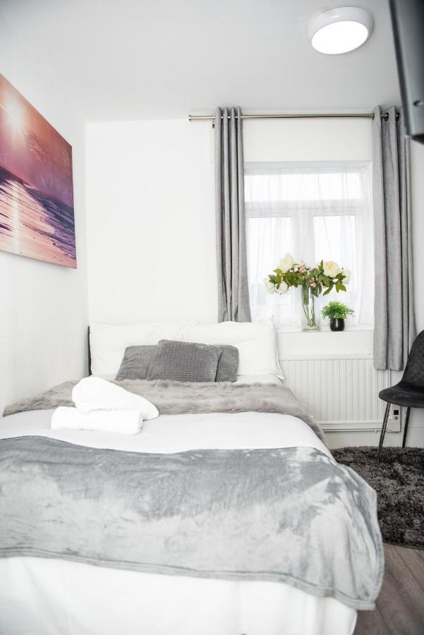 Small But Cozy Studio, Great Tube Connection Leilighet