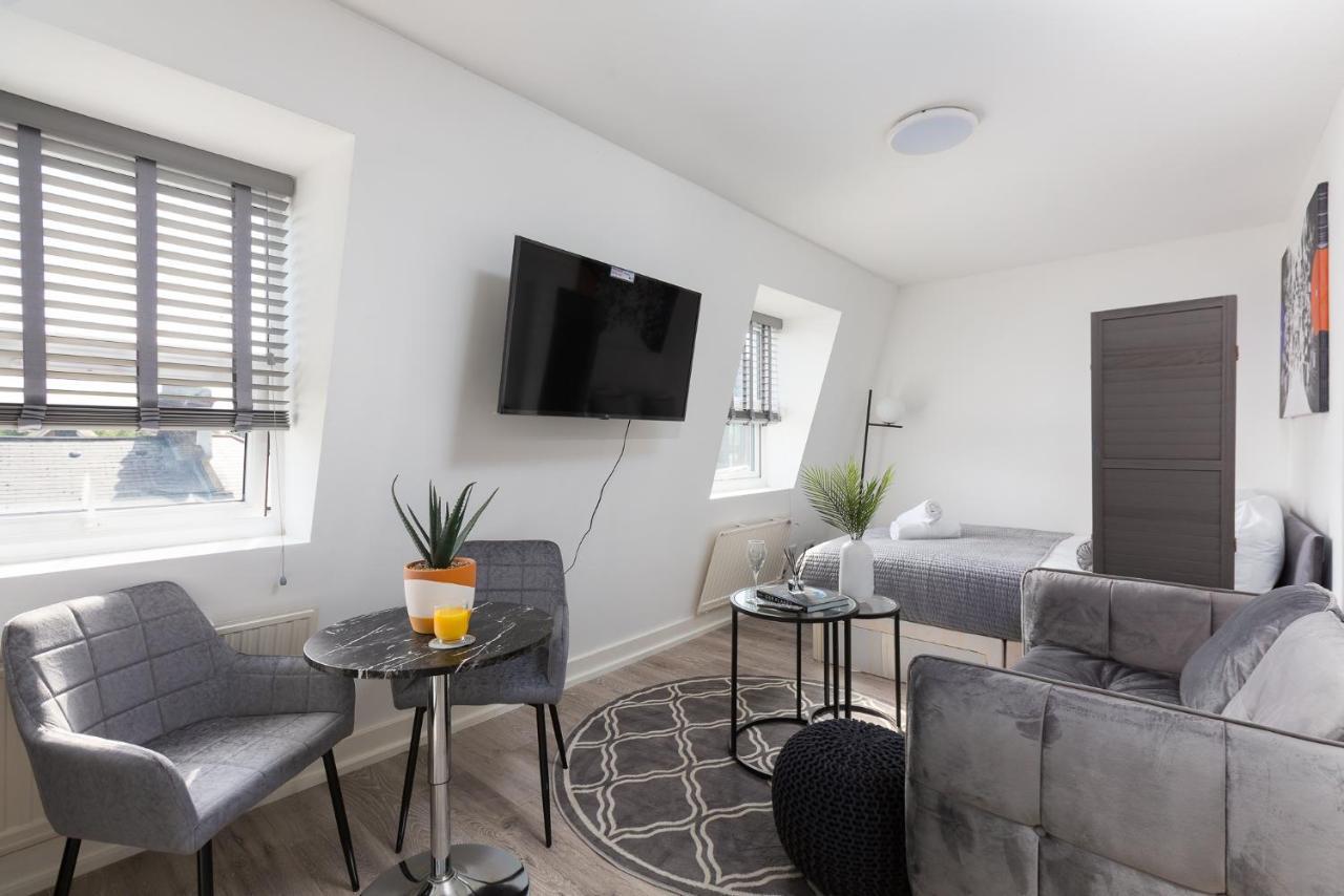 Leilighet Modern Large Studio, 15 Mins Walk To Notting Hill London