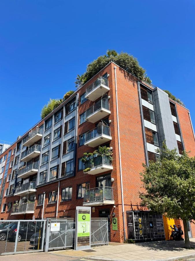 Appartement Cosy 1 Bedroom With Balcony Near Chiswick *