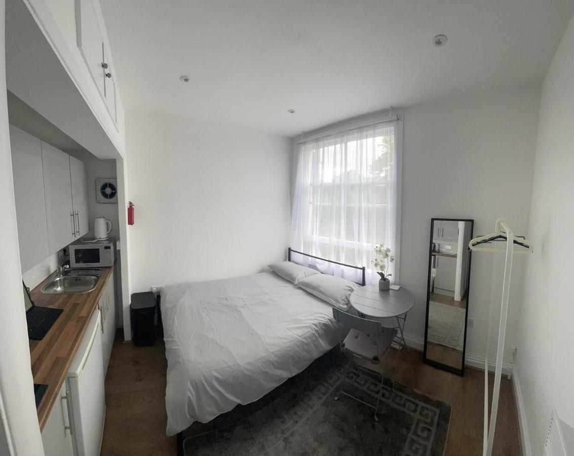 Charming In - 1 Person Only Apartment