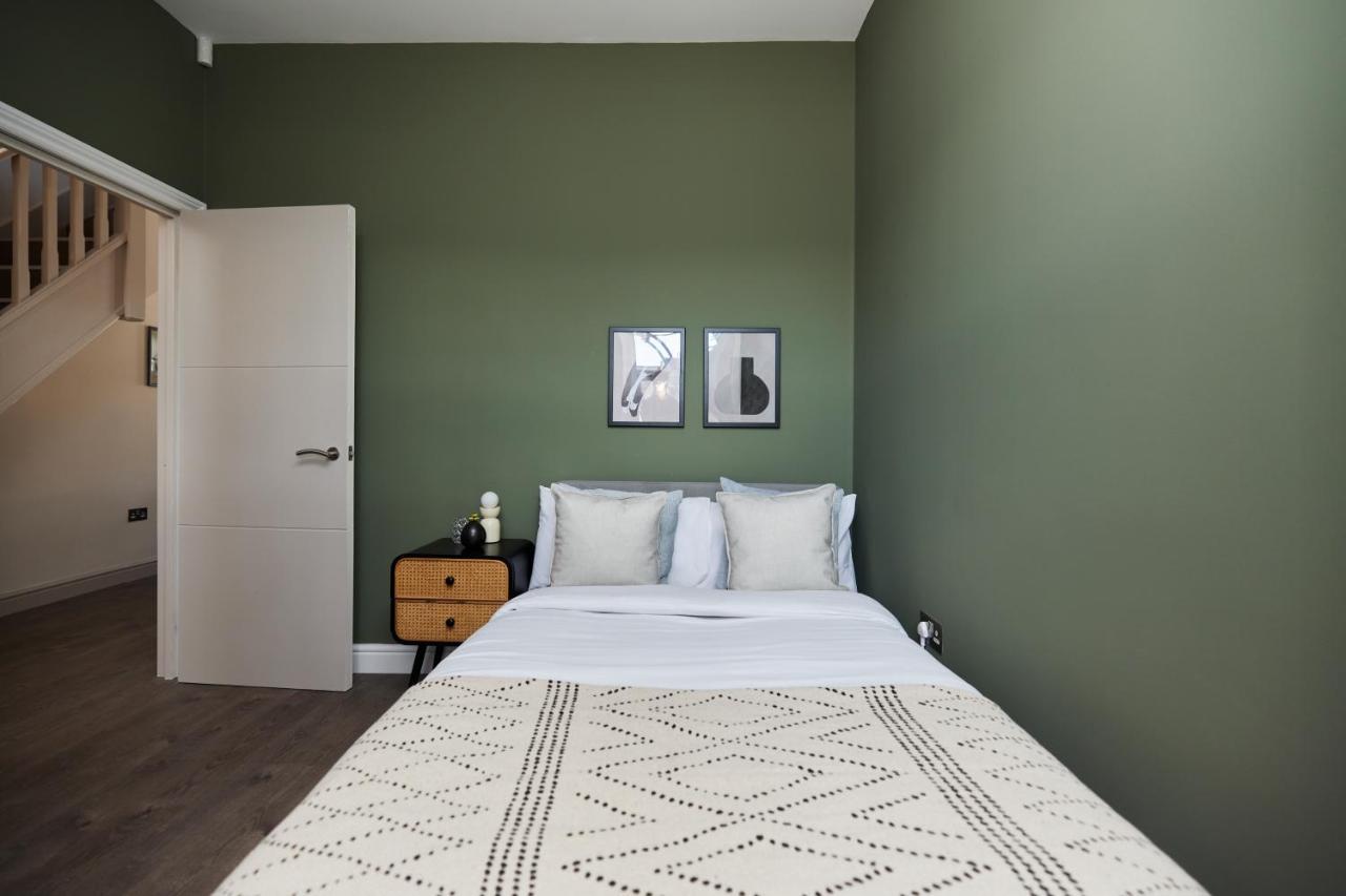 The Kilburn Crib - Stunning 3bdr Flat