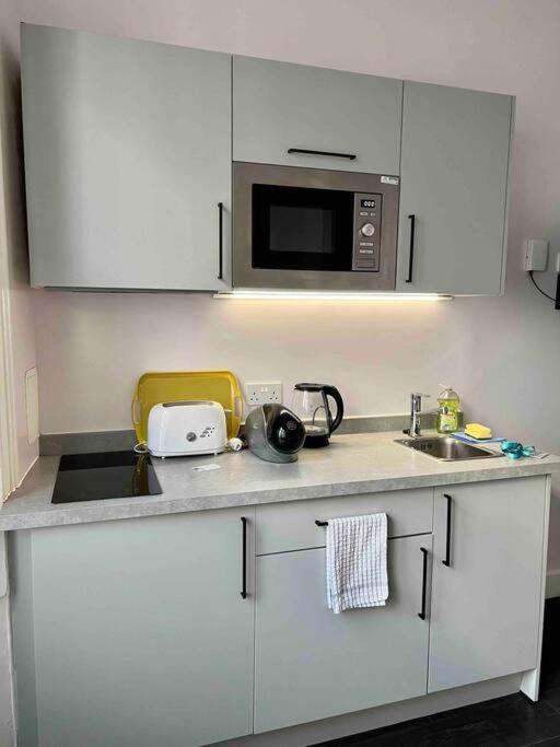 Small Studio In Notting Hill Apartment *